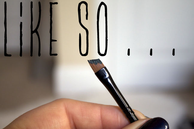 pencil_gel_liner_loaded